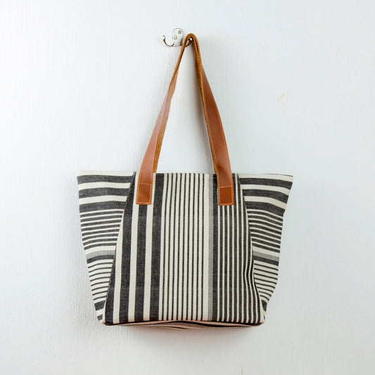 Black And White Tote - Belle + Blossom
